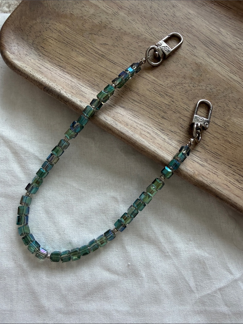 Beaded Phone Wrislet Strap in Iridescent Green